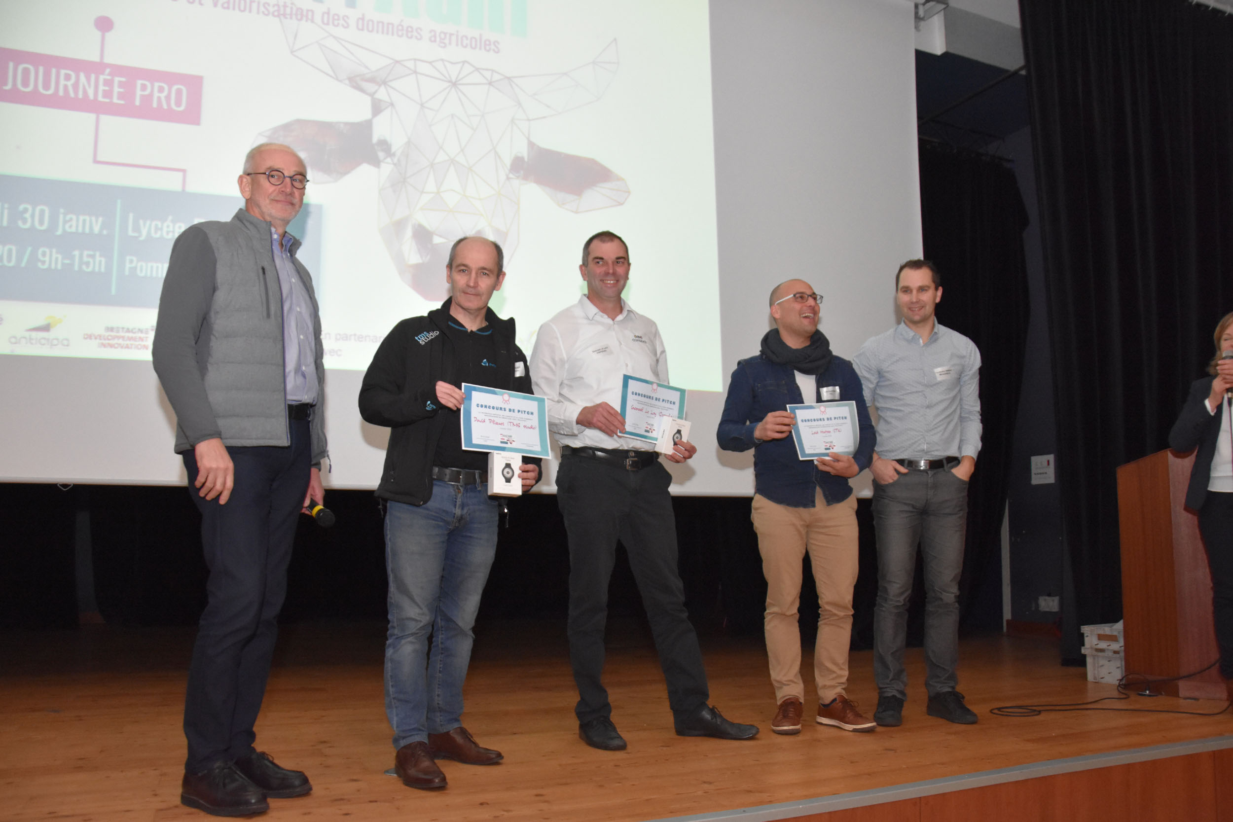 Podium remise des prix smart agri 2020