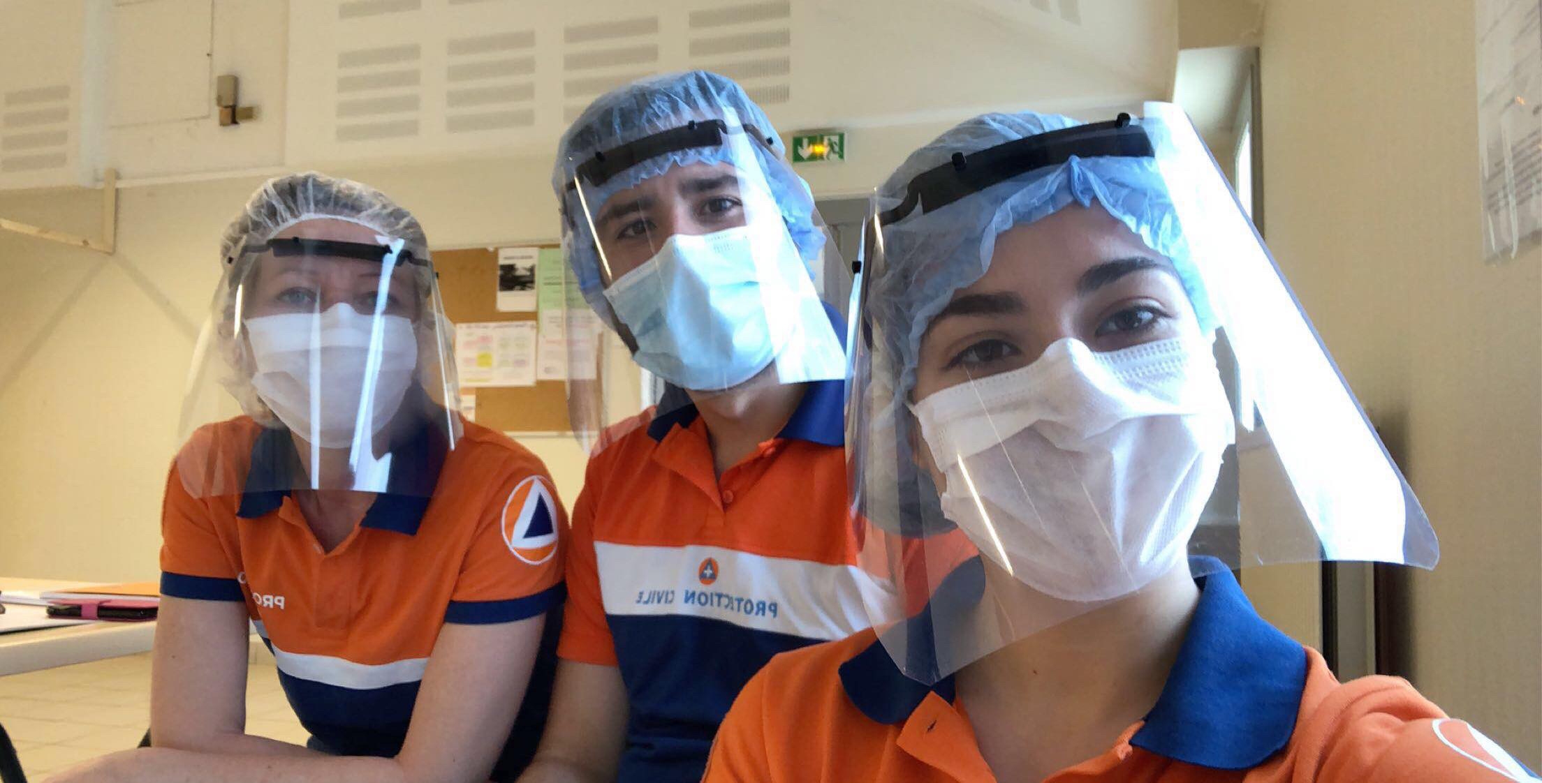 Personnel de la sécurité civile équipé grâce aux Fab Lab