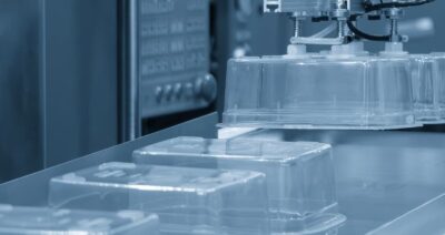 emballages agroalimentaires bretagne photo d'emballages plastique dans une usine